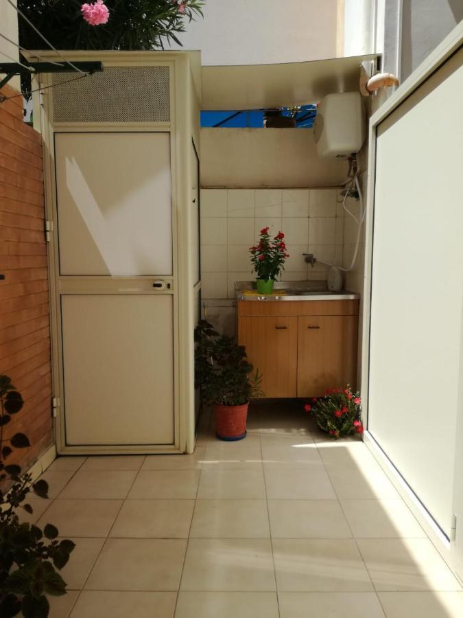 Casa Vacanza A Punta Secca Exteriör bild