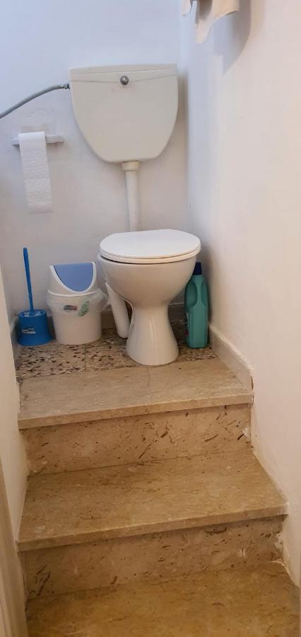 Casa Vacanza A Punta Secca Exteriör bild
